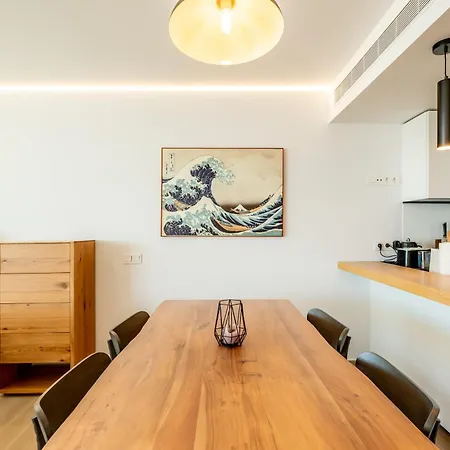 Apartment Amazing Sea Views - The Wave Ii, Pool And Sea View